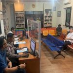 Ruangan pelayanan pencetakan SIM Satpas SIM Polres Tangerang Selatan.