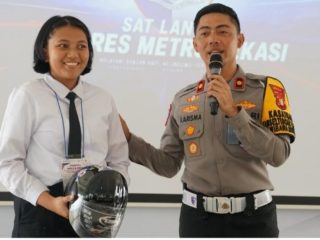 Program "Police Goes to School" Wujud Nyata Komitmen Polri Membina Generasi Muda Berkarakter Positif