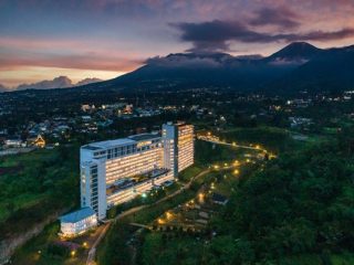 Le Eminence Puncak Rayakan 10 Tahun Perjalanan Lewat Pengalaman Istimewa dan Aksi Kepedulian