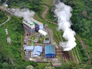 Buka Investasi Berkelanjutan, PLN dan The Climate Group Teken MoU Kembangkan Produk Energi Hijau
